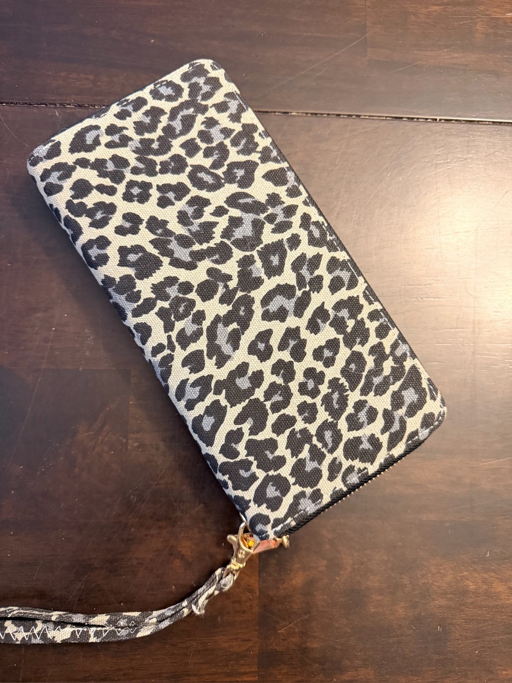 Leopard Print Wristlet Card Holder - Black & White